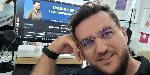 Mihai Suciu meditează gratuit elevii la matematică Foto   Suciu Mihai Claudiu Facebook jpg