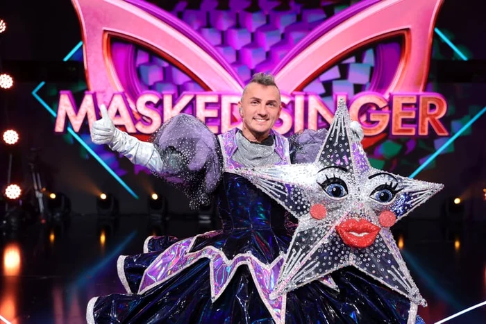
    Mihai Trăistariu a fost Steaua la Masked Singerfoto: Pro TV  
