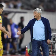 Ianis Hagi si Mircea Lucescu (Sportpictures) jpg