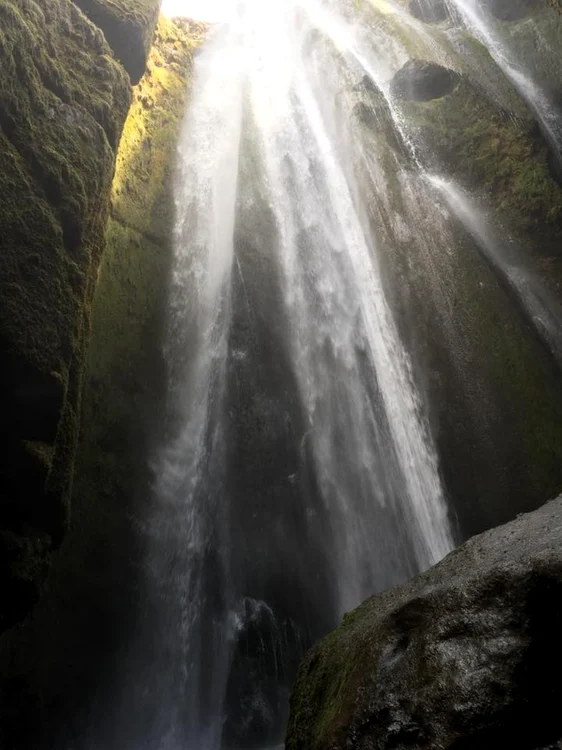 cascada islanda foto arhiva cristian popescu