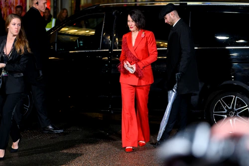 Olivia Williams, interpreta Camillei