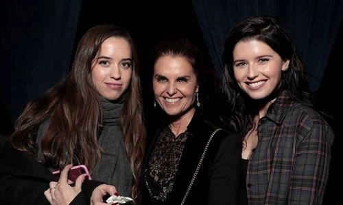 3B07E9CF00000578 3999364 Her girls Maria Shriver was flanked by Christina left and Kather m 174 1480888733413 jpeg