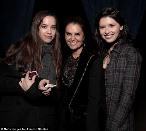 3B07E9CF00000578 3999364 Her girls Maria Shriver was flanked by Christina left and Kather m 174 1480888733413 jpeg