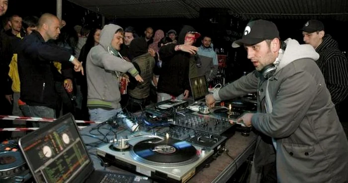 Distracţie pe ritmuri de funk la Reşiţa 