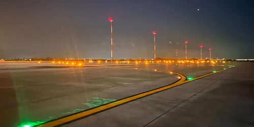 pista aeroportul otopeni  foto cnab jpg