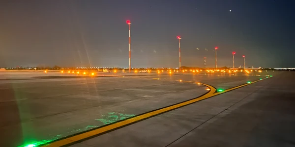 pista aeroportul otopeni  foto cnab jpg