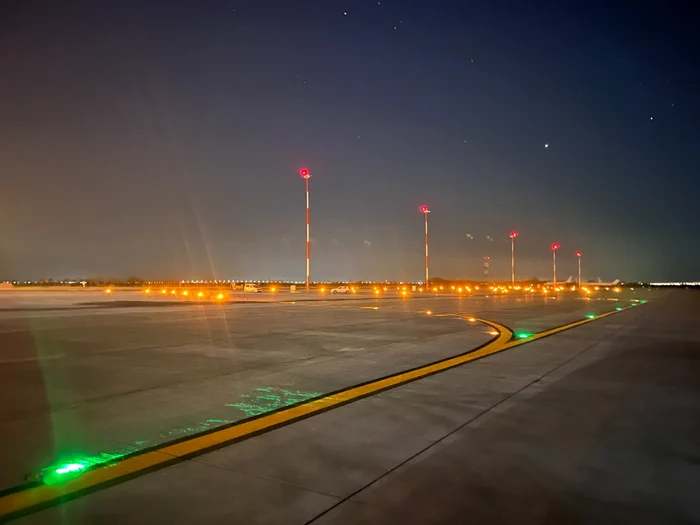 Locuri de parcare pentru avioane pe Aeroportul Otopeni
