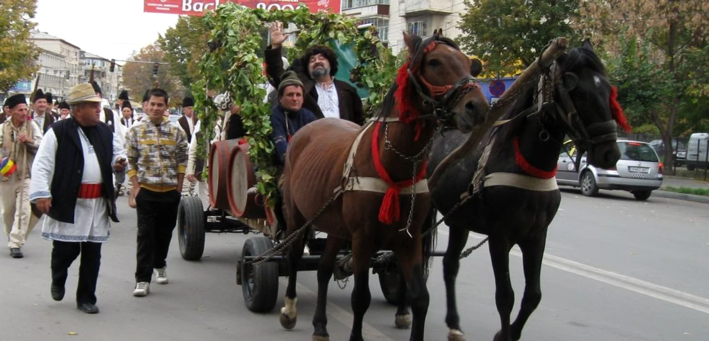 Circulaţia pe Bulevardul Unirii va fi închisă la Bachus