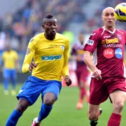 01FC PETROLUL PLOIESTI CFR 1907 CLUJ NAPOCA 0 0,LIGA 1 (31 03 2013) jpg