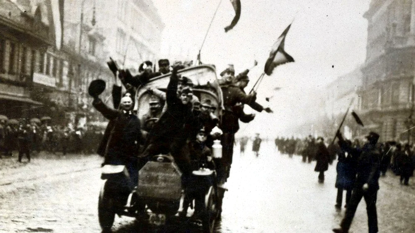 A fost proclamată Republica Sovietică Ungaria, primul stat comunist din Europa Arhivă Historia
