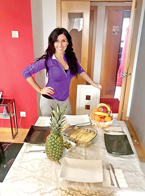 Mănâncă în fiecare zi câte un ananas