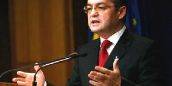 Emil Boc: Ajutorul pentru încălzire a fost majorat la 615 lei