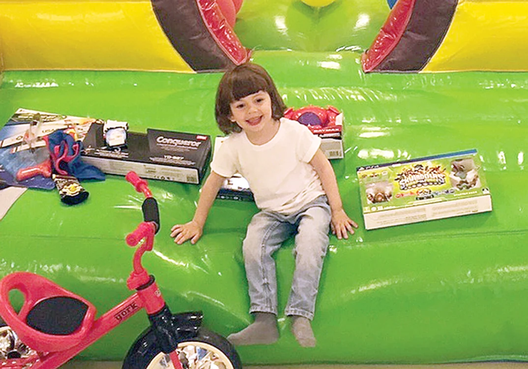 Noah a împlinit 3 ani şi a exclamat: “Dumnezeule, e ziua mea!”
