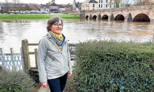 femeia si a cumparat casa dar stia ca va fi inundata Le Télégramme Romain Leroux webp