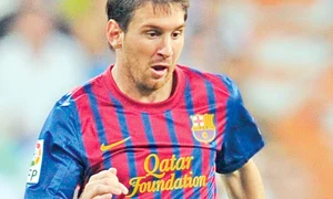 Lionel Messi a înscris peste 300 de goluri pentru Barcelona  jpeg