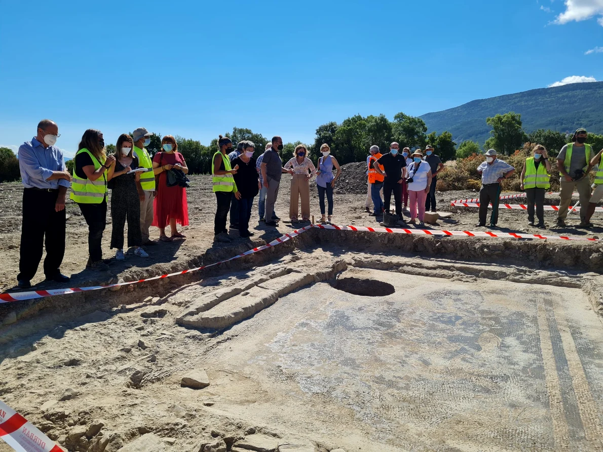 O așezare medievală, suprapusă pe un oraș roman necunoscut, descoperite la poalele Munţilor Pirinei (foto : Gobierno de Aragón / Twitter)