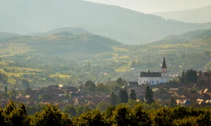 Panoramă asupra celui mai atractiv sat turistic din România Rășinari din Sibiu Foto Carmen Ghidiu pentru Adevărul jpg