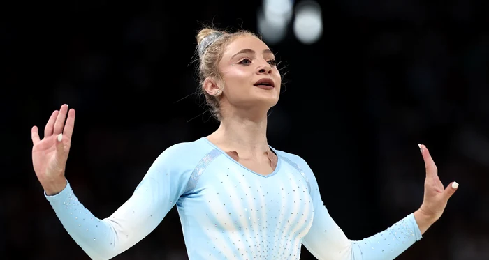 Sabrina Voinea vrea să continue în gimnastică. Foto Facebook