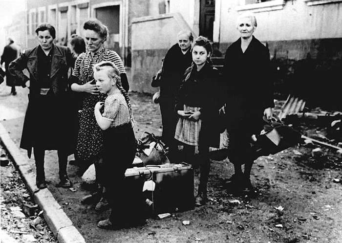 wwii refugees 15 jpg jpeg