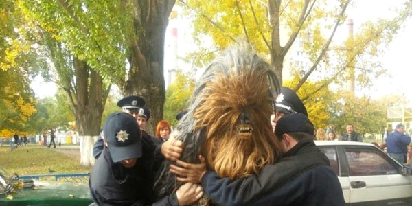 arestarea lui chewbacca la odesa 25 octombrie 2015 foto @ChristopherJM