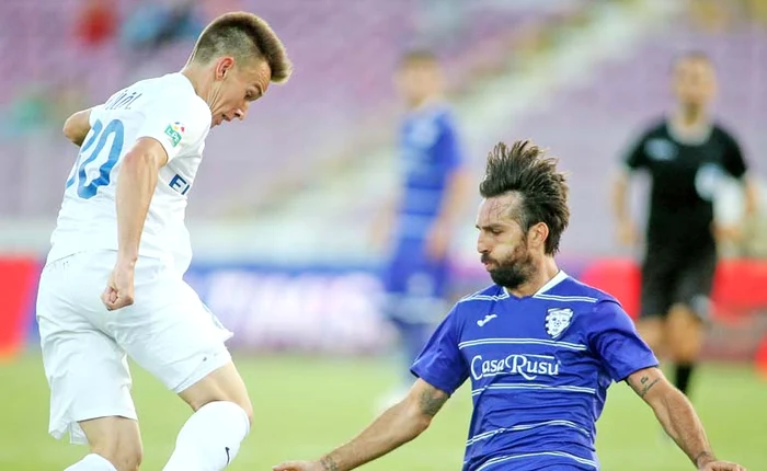 
    Cânu a făcut henţ în  careu în meciul de joiFoto: Mediafax  