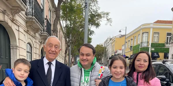 Lecția de modestie a președintelui Portugaliei FOTO ovidiu Burdusa jpg