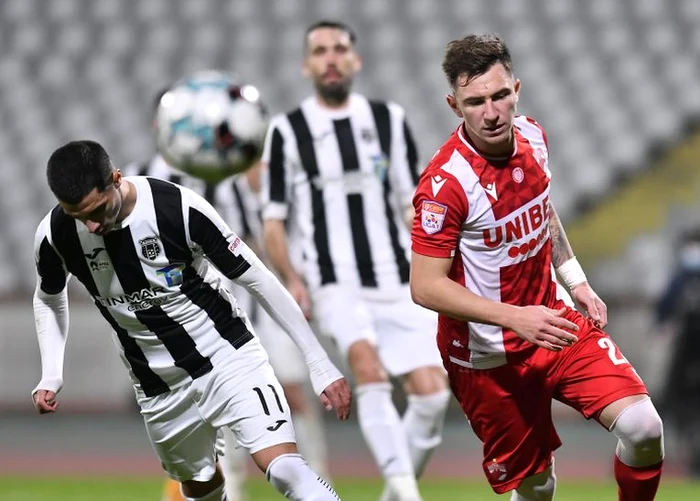 
    Dinamo și Astra vor fi adversare în semifinalele Cupei RomânieiFOTO: Sportpictures.eu  