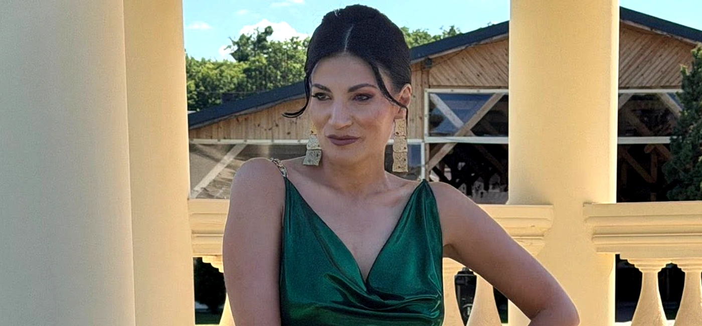 ioana ginghina facebook jpg