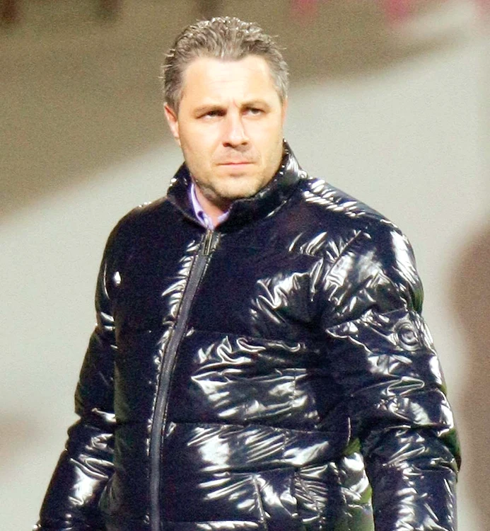 
    Marius Şumudica  