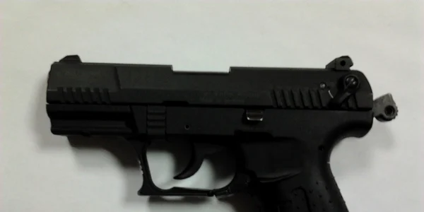 Pistol cu bile da cauciuc