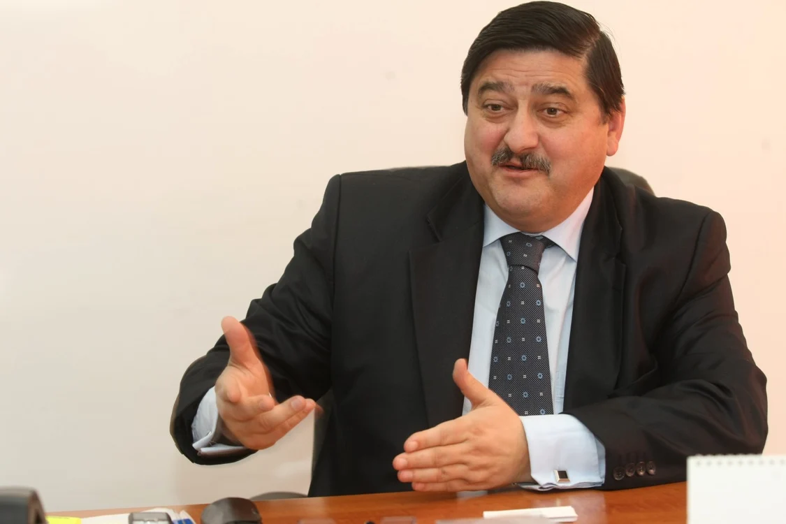 Niţă le atrage atenţia maghiarilor că autonomia teritorială este de neatins  FOTO Adevărul