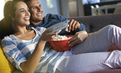 date night ideas couple watching movie 820x450 jpeg