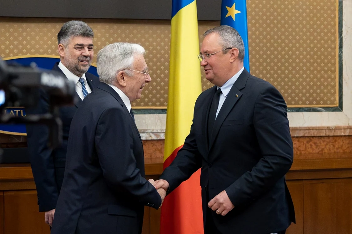 Nicolae Ciucă, la întâlnirea cu Mugur Isărescu FOTO: Facebook