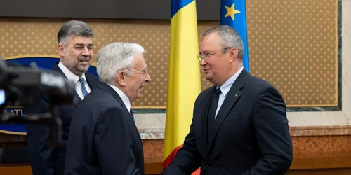 Nicolae Ciucă, la întâlnirea cu Mugur Isărescu FOTO: Facebook
