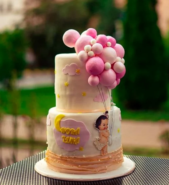 Nora Luna a avut un tort personalizat la botez 
