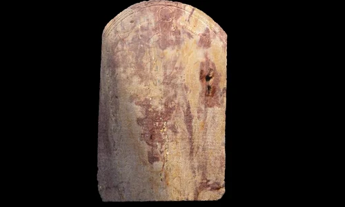 descoperire arheologica unica o tablita cu decretul din canopus scris cu hieroglife antice a fost gasita in delta egiptului 1006159 jpg