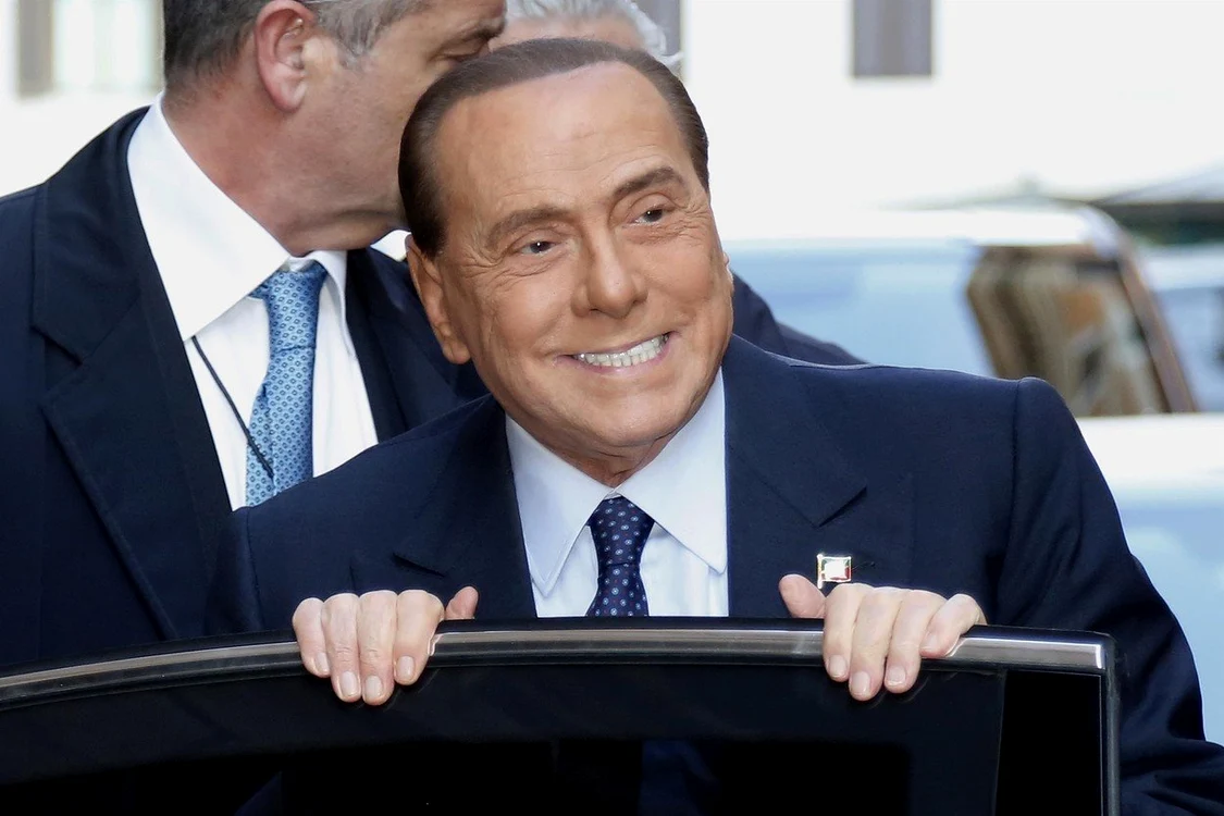 
    Berlusconi refuză să accepte trecerea timpului şi apelează la estetician Foto: Profimedia  