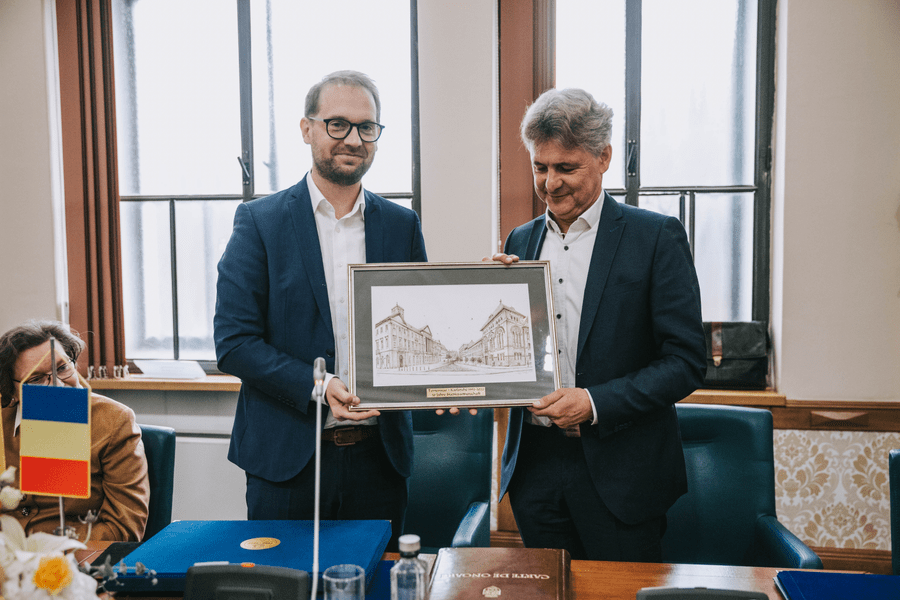 Timișoara și Karlshruhe, 30 de ani de frăție. Primarul din orașul german s-a întâlnit cu Dominic Fritz 