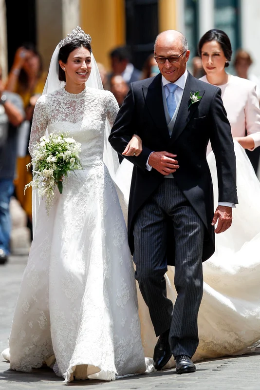 GettyImages 932889062 The bride Alessandra de Osma and arrives with her father Felipe de Osma Berckemeyer jpeg