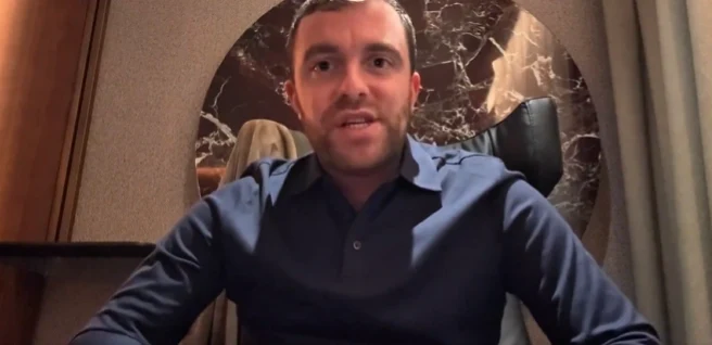 Fabrizio Romano, numit „șarlatan, nu jurnalist”, după postările plătite. Specialistul în mercato își pierde din credibilitate, devenind un „influencer al fotbalului”