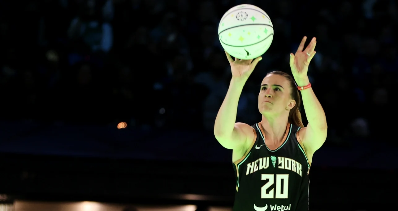 Sabrina Ionescu nu are rival la aruncările de 3 puncte. Foto Getty images