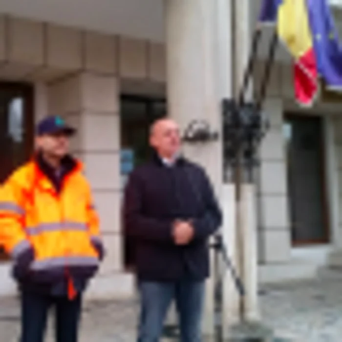 Dumitru Costin liderul BNS la protest sindicate revoluţia fiscală Constanţa Foto Călin Gavrilaş