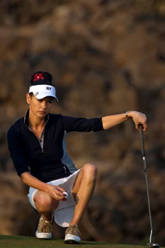 Catherine Zeta Jones jucand golf in tinerete, GettyImages