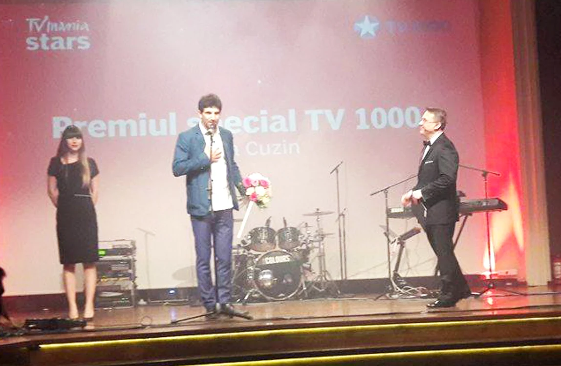 Actorul Toma Cuzin a fost deosebit de emoționat de premiul primit pe scena TV Mania Stars