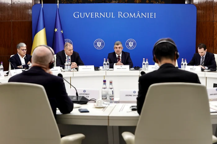 Întâlnirea premierului Marcel Ciolacu cu reprezentanții delegației FMI. FOTO: gov.ro