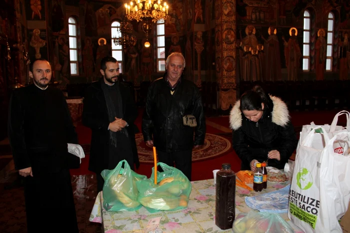 La biserica din Bumbeşti Jiu a avut loc o slujbă de pomenire