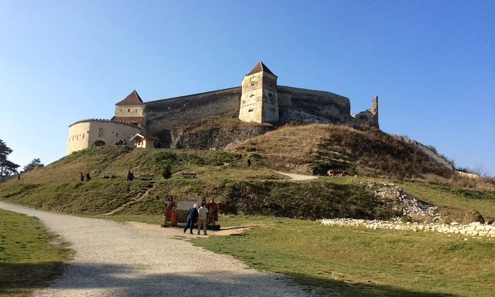 Cetatea Râșnov (foto: Pixabay)