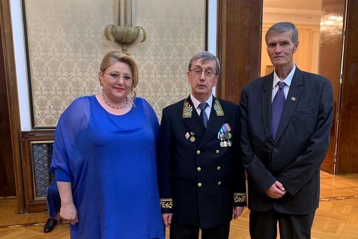 Diana Șoșoacă, alături de ambasadorul rus Valeri Kuzmin Foto: Arhivă