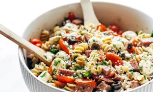 salata italiana de paste jpeg