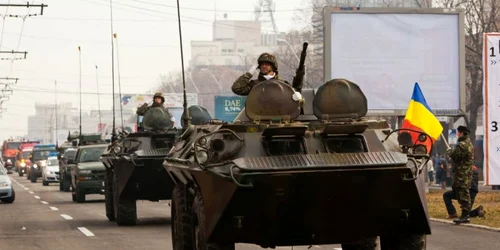 Paradă militară de Ziua Naţională